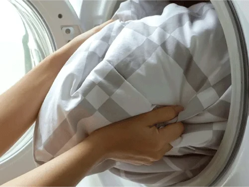 روش صحیح شستن پتو با ماشین لباسشویی